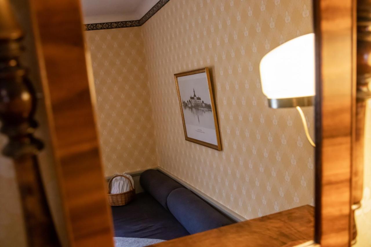 Hotell Dahlstroemska Garden Vadstena Exterior photo